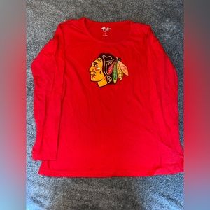 G-III 4HER by Carl Banks Chicago Blackhawks Vintage-look long sleeve tee